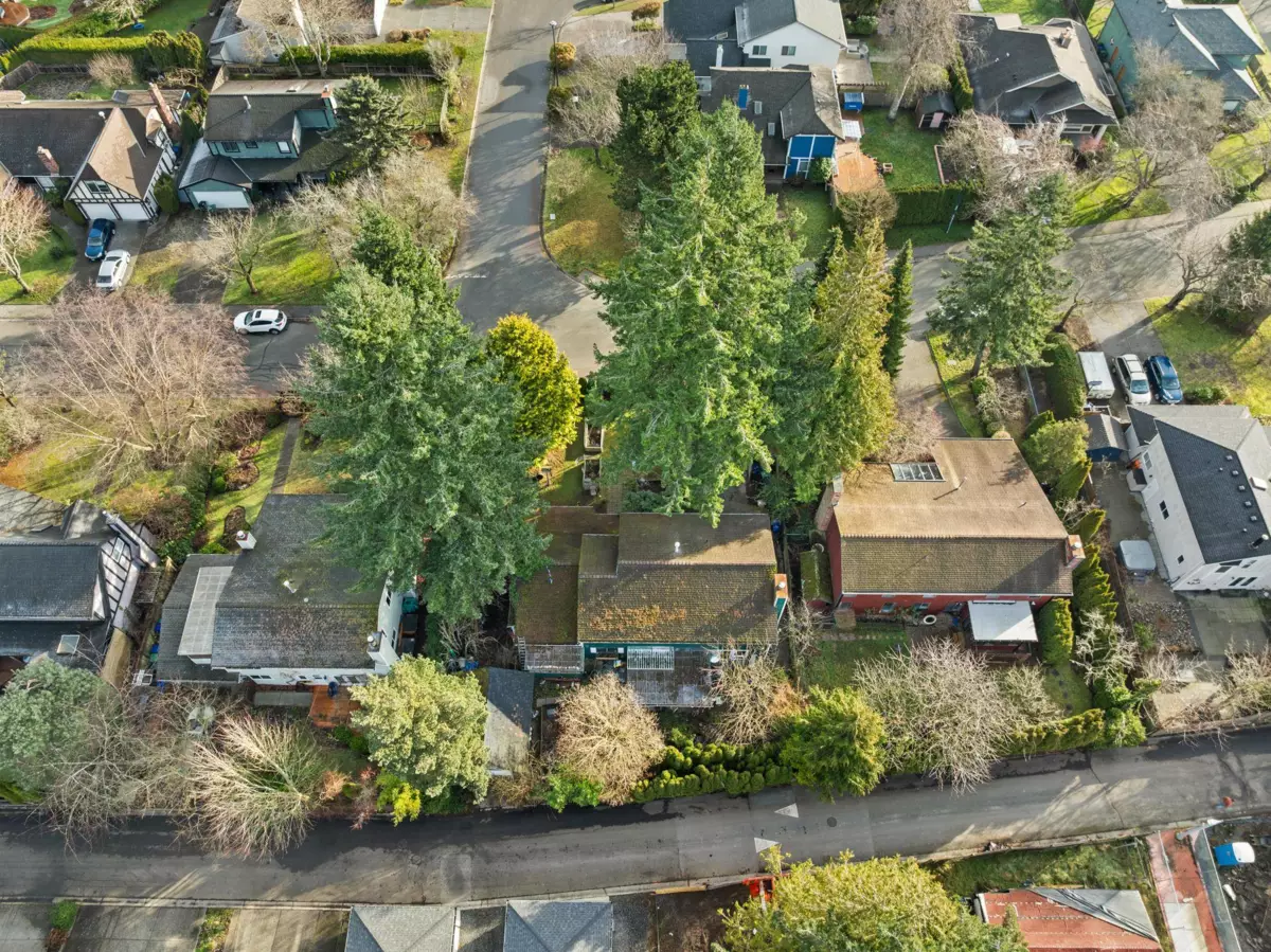 Bedroom 2 Photo of 1761 140a Street, Surrey, BC