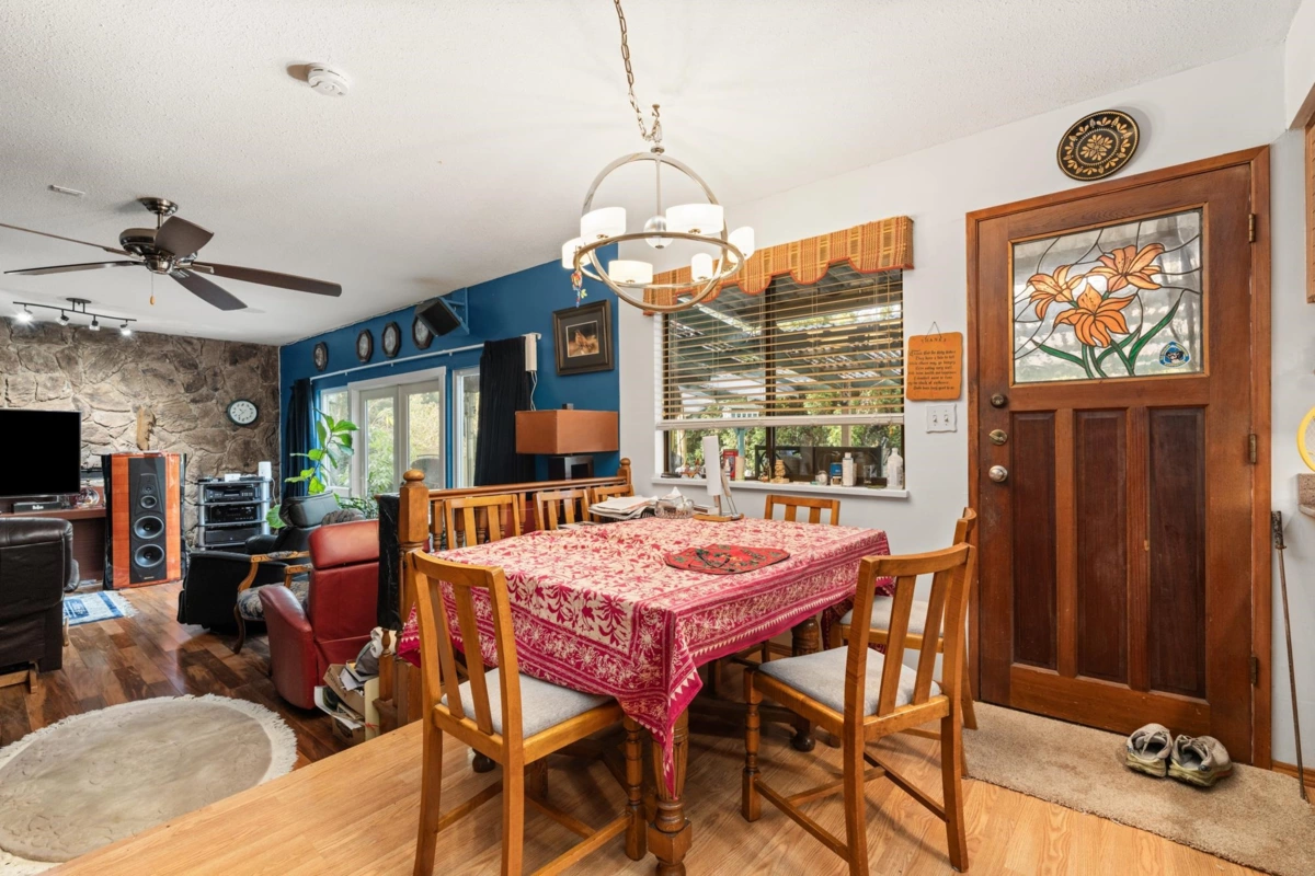 Guest Bathroom Photo of 1761 140a Street, Surrey, BC