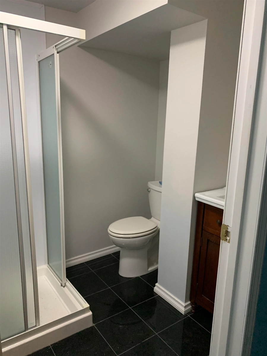 Entry Foyer Photo of 8163 18th Avenue, Burnaby, BC