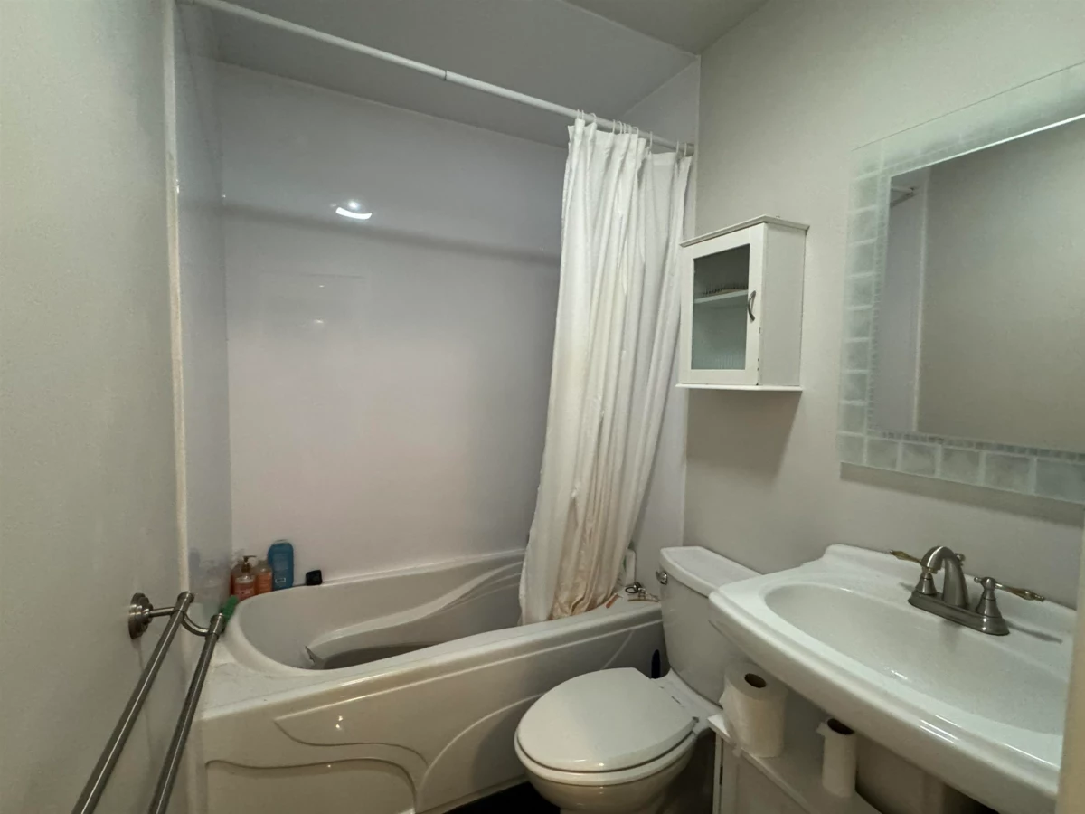 Kitchen Photo of 8163 18th Avenue, Burnaby, BC