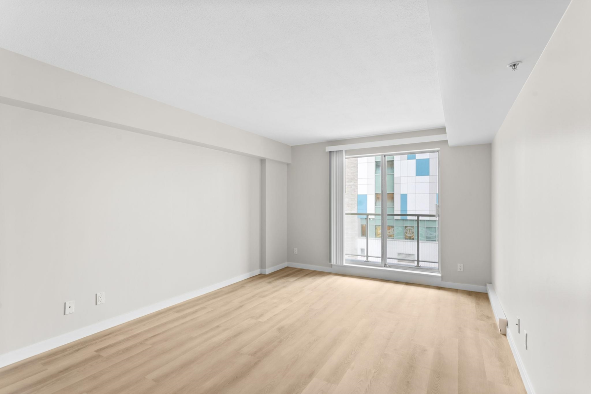 Basement Recreation Room Photo of 303 200 Keary Street, New Westminster, BC