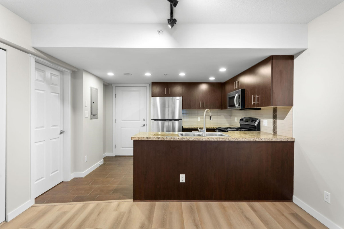 Bedroom 3 Photo of 303 200 Keary Street, New Westminster, BC