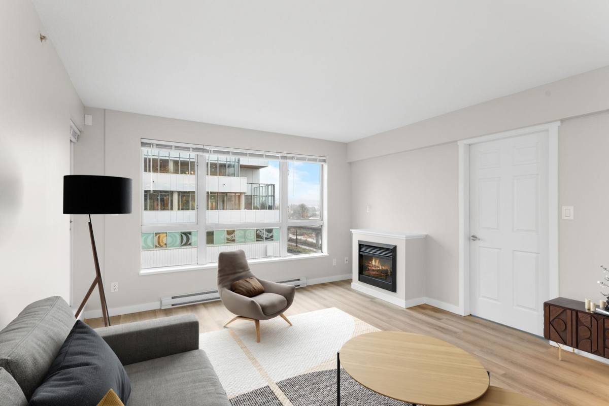 Breakfast Nook Photo of 303 200 Keary Street, New Westminster, BC