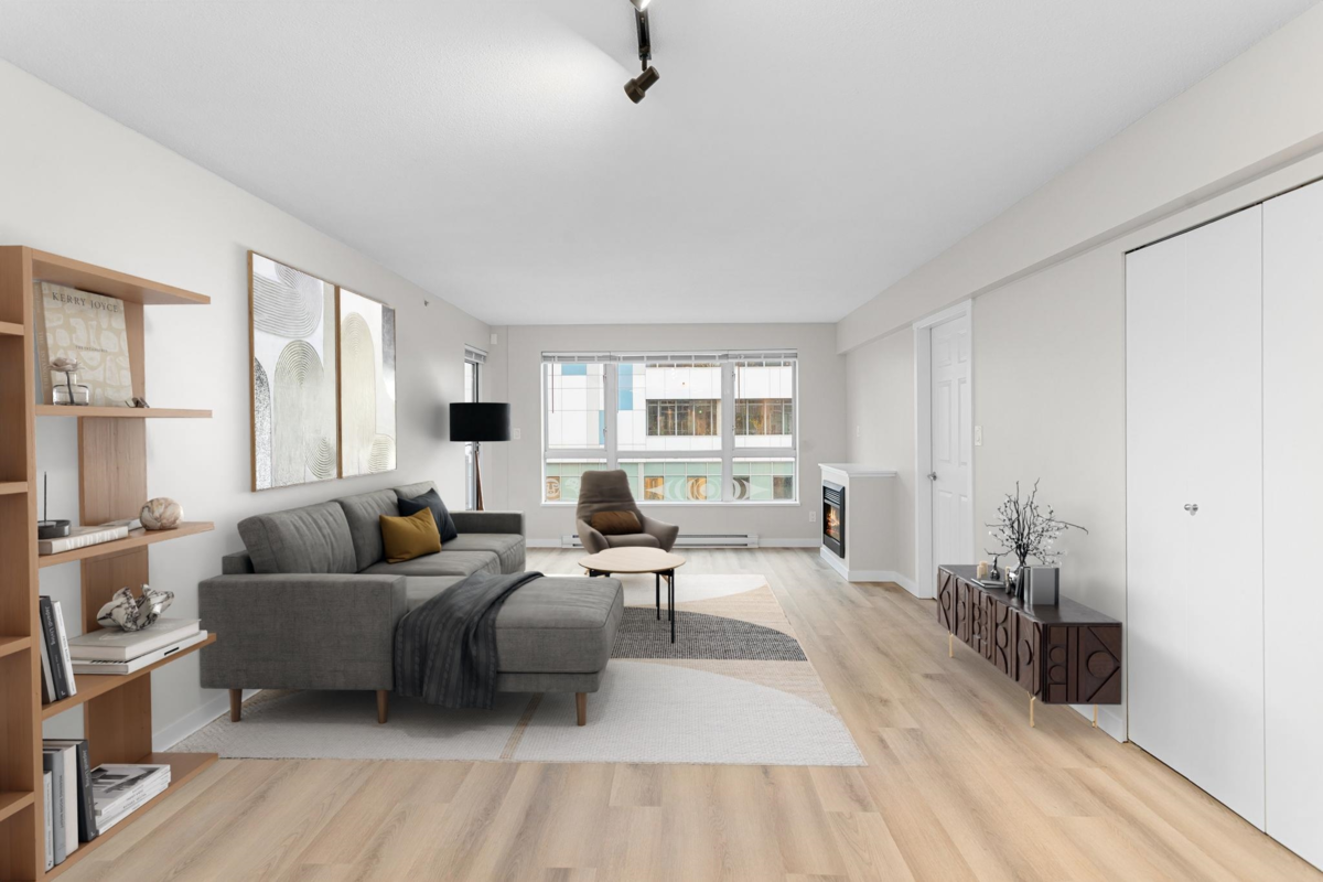 Kitchen Photo of 303 200 Keary Street, New Westminster, BC