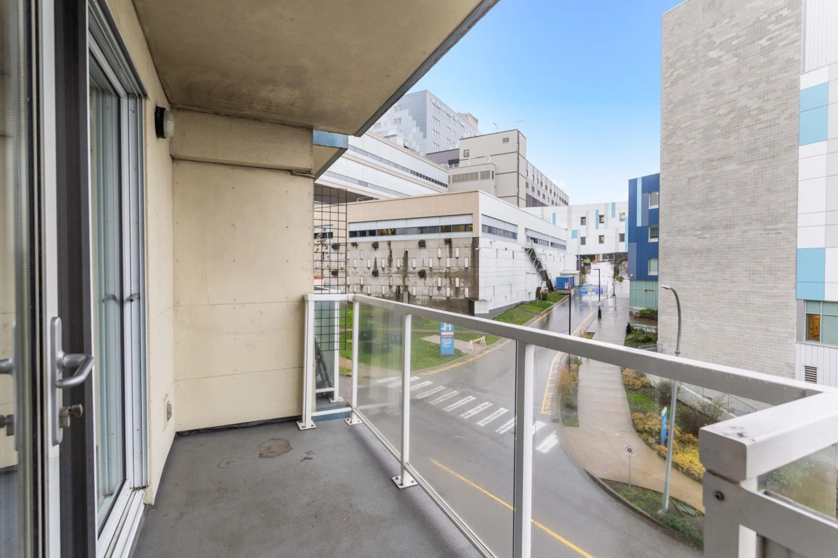 Outdoor Patio Photo of 303 200 Keary Street, New Westminster, BC