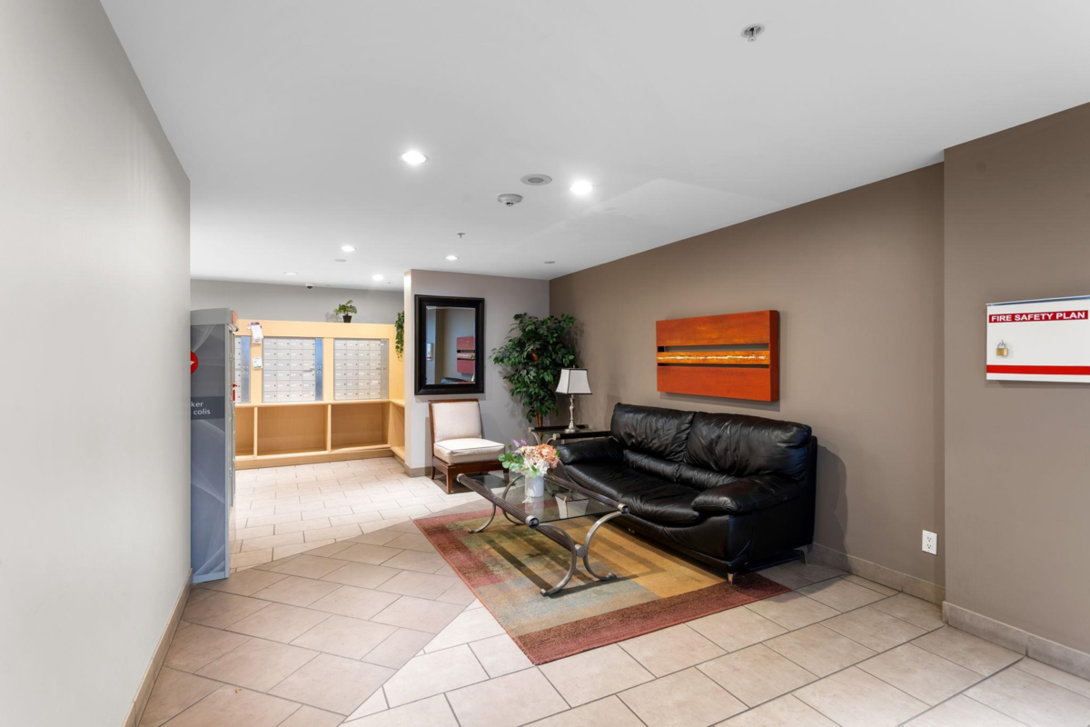 Swimming Pool Photo of 303 200 Keary Street, New Westminster, BC