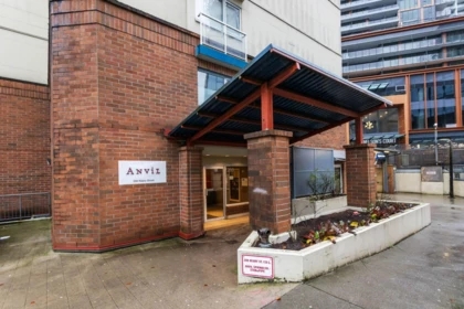303 200 Keary Street, New Westminster, BC