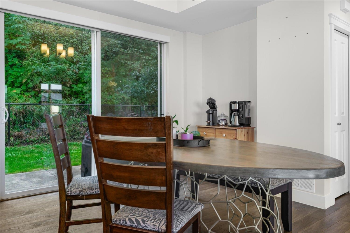 Primary Bedroom Photo of 5486 Maclachlan Place, Chilliwack, BC