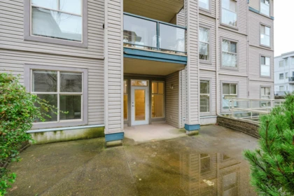 Outdoor Deck Photo of 107 20237 54 Avenue, Langley, BC