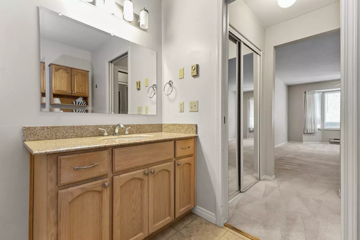 Outdoor Patio Photo of 8 1450 Mccallum Road, Abbotsford, BC