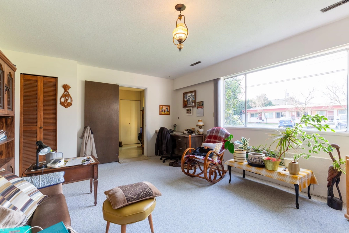 Garage Interior Photo of 9574 Johnson Street, Chilliwack, BC