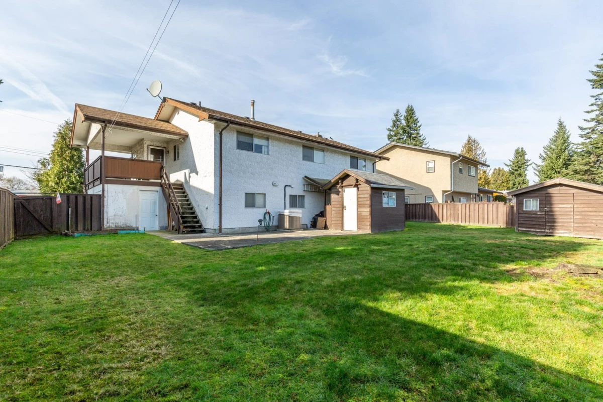 Hot Tub / Spa Photo of 9574 Johnson Street, Chilliwack, BC