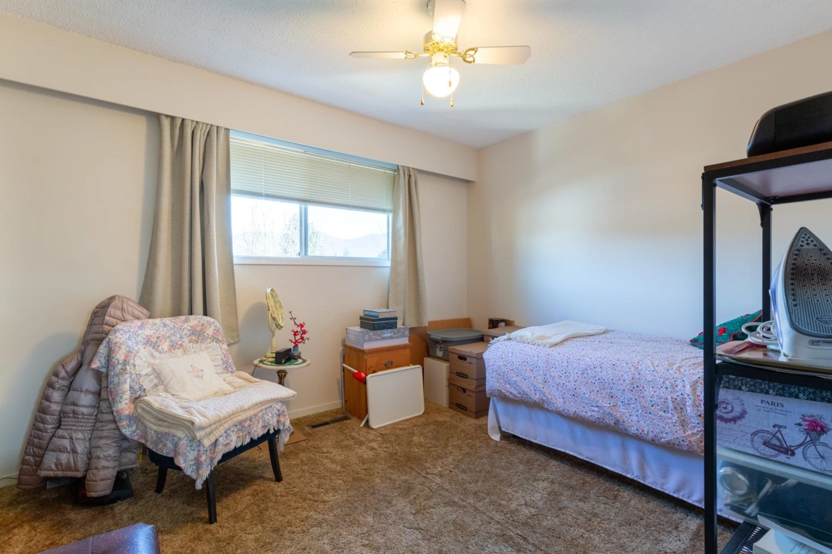 Mudroom Photo of 9574 Johnson Street, Chilliwack, BC