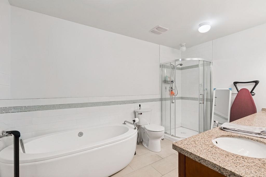 Bedroom 3 Photo of 6561 Pinehurst Drive, Vancouver, BC