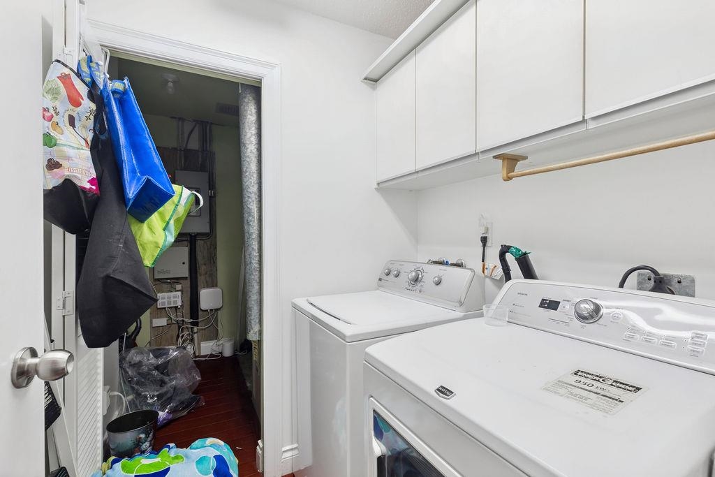 Guest Bathroom Photo of 6561 Pinehurst Drive, Vancouver, BC