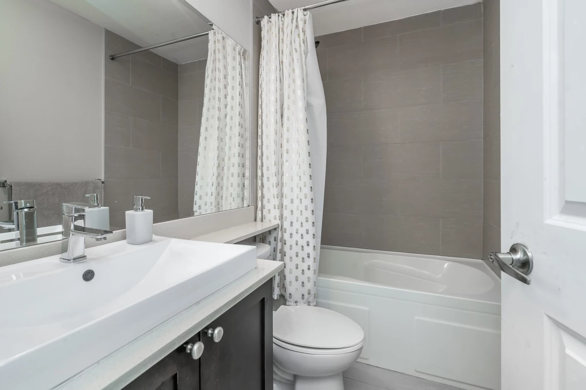 Basement Recreation Room Photo of 22 19752 55a Avenue, Langley, BC