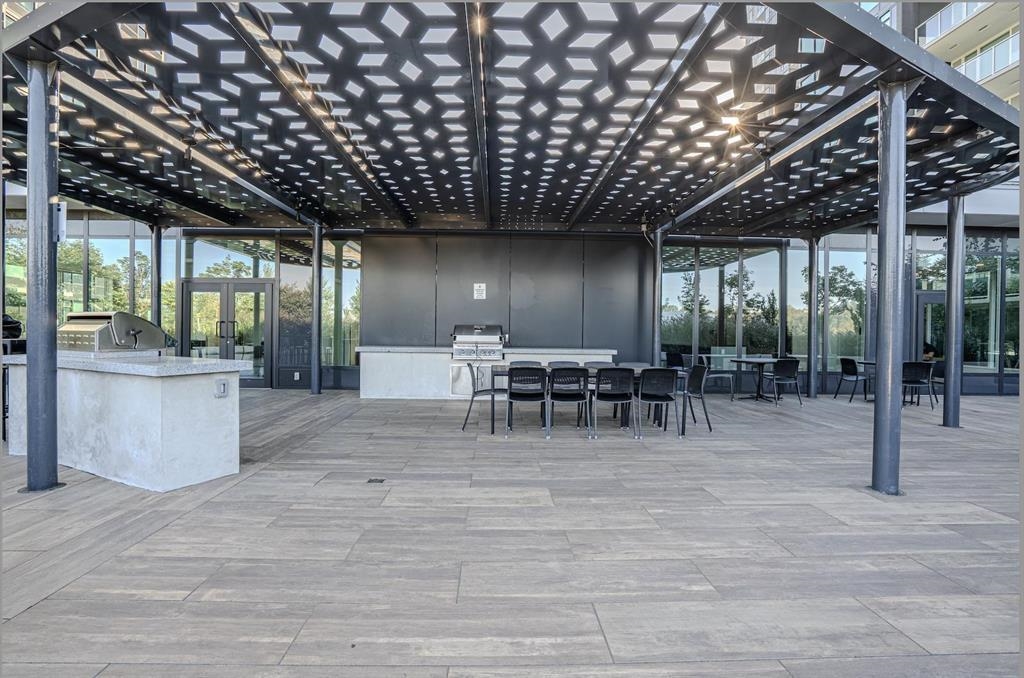 Garden / Landscaping Photo of 1208 318 Alderson Avenue, Coquitlam, BC