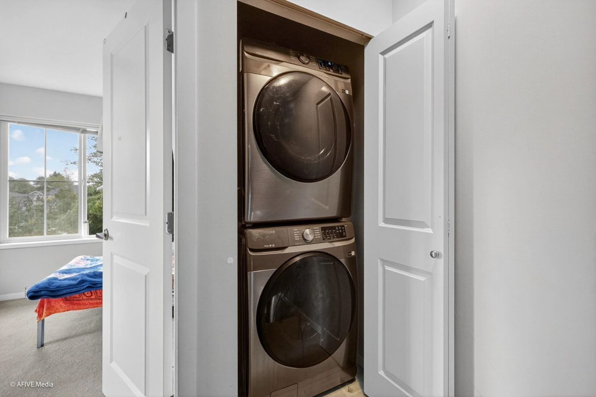 Bedroom 4 Photo of 163 14833 61 Avenue, Surrey, BC