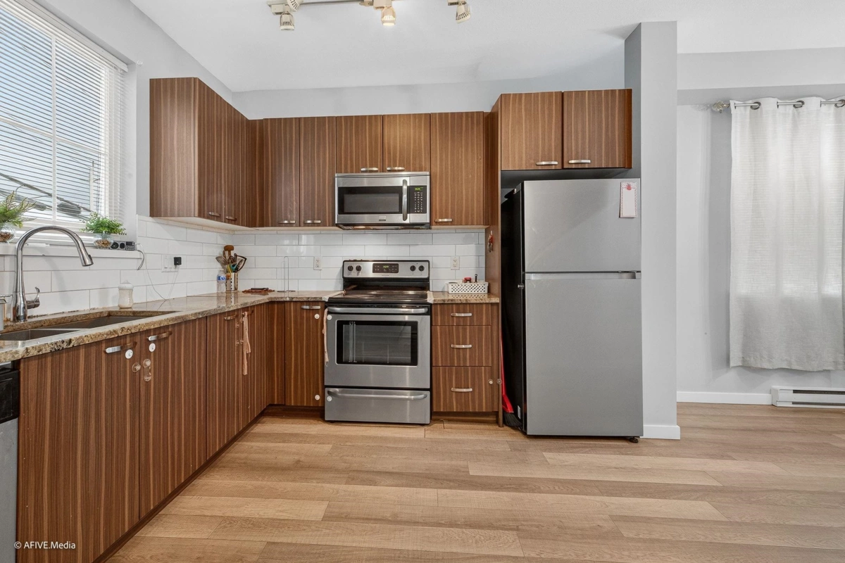 Living Room Photo of 163 14833 61 Avenue, Surrey, BC