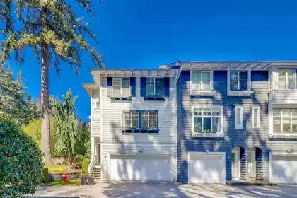 Hot Tub / Spa Photo of 19 253 171 Street, Surrey, BC