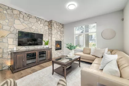 Kitchen Island Photo of 19 253 171 Street, Surrey, BC