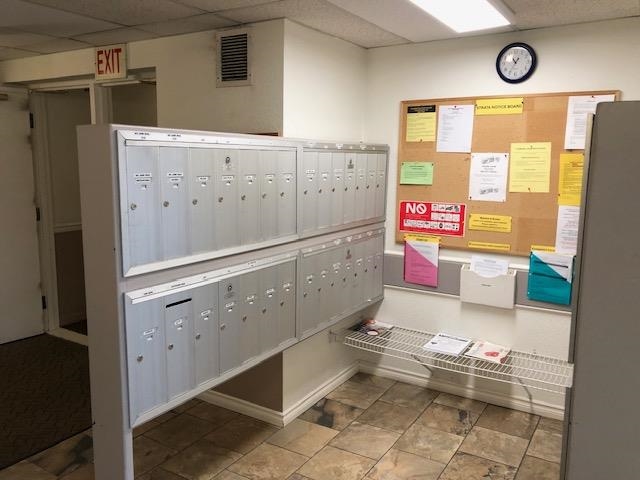 Powder Room Photo of 126 22611 116 Avenue, Maple Ridge, BC