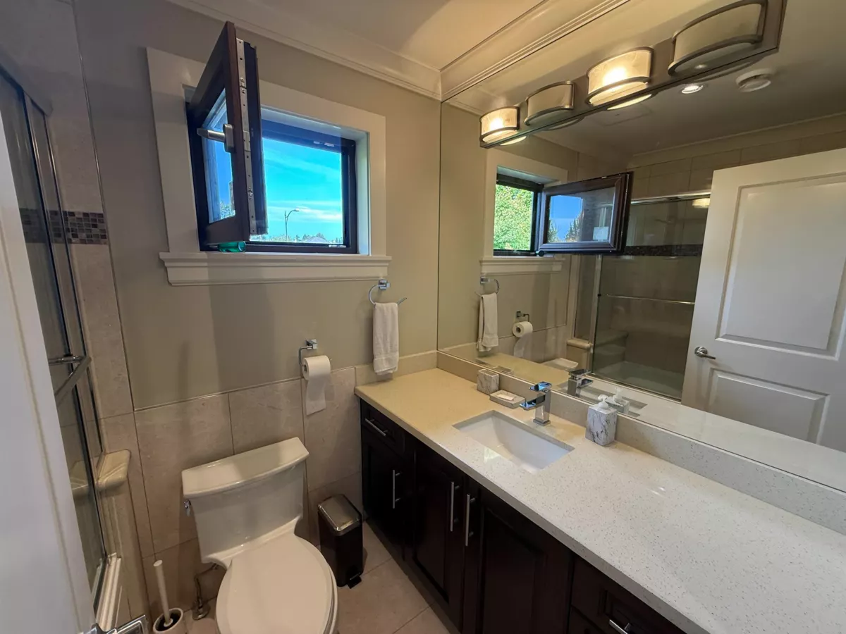 Garage Interior Photo of 7689 Jasper Crescent, Vancouver, BC