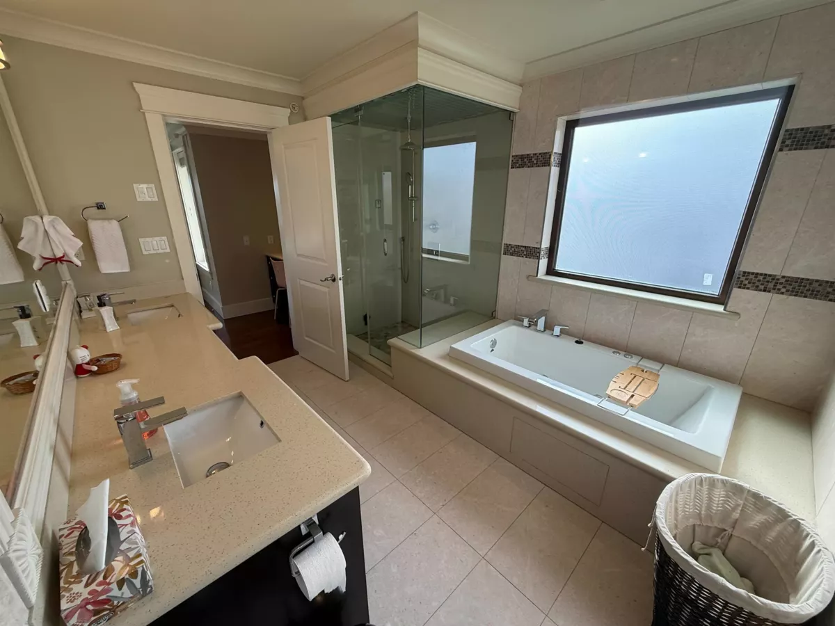 Mudroom Photo of 7689 Jasper Crescent, Vancouver, BC