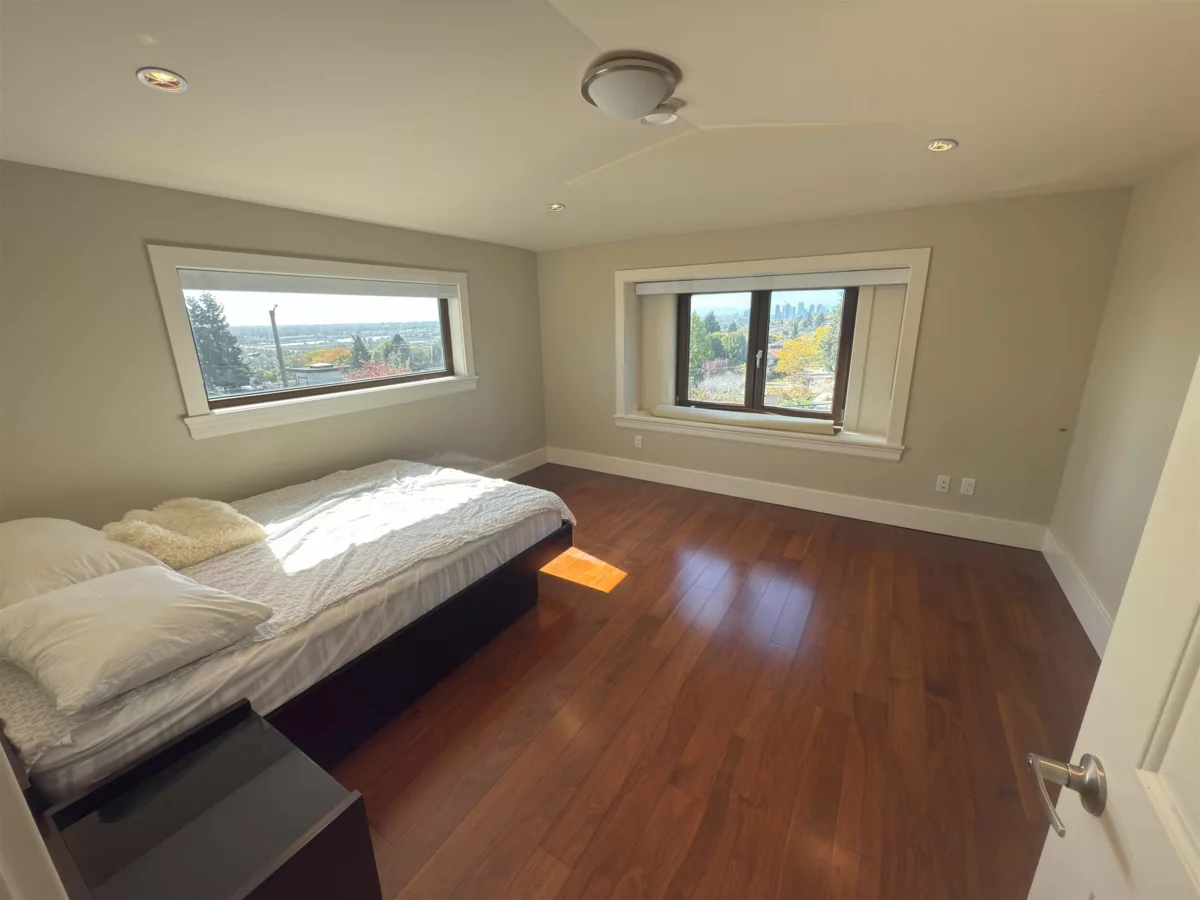 Outdoor Deck Photo of 7689 Jasper Crescent, Vancouver, BC