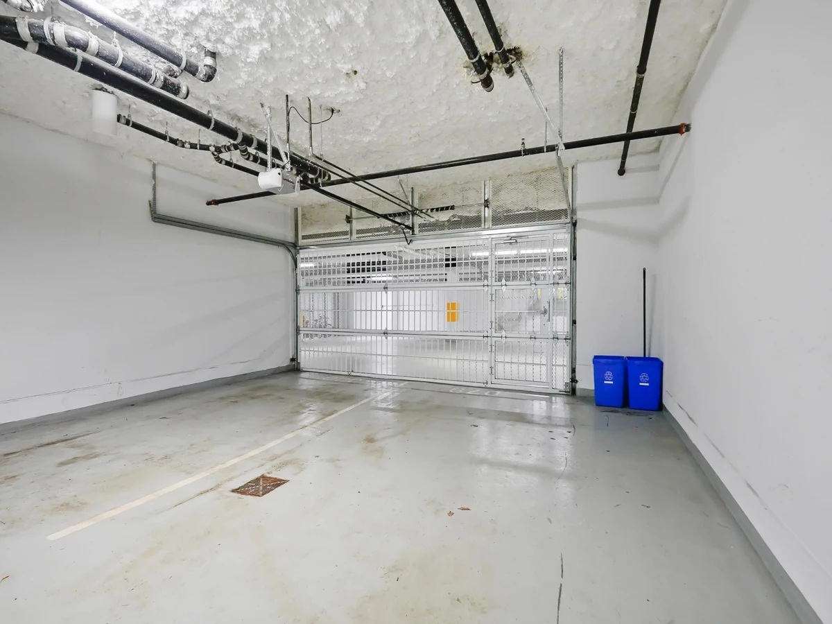 Hallway Photo of 107 733 E 3rd Street, North Vancouver, BC