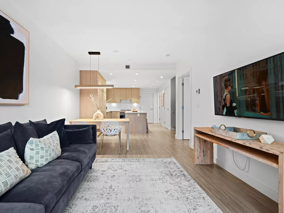 Kitchen Photo of 107 733 E 3rd Street, North Vancouver, BC