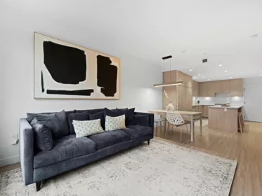 107 733 E 3rd Street, North Vancouver, BC
