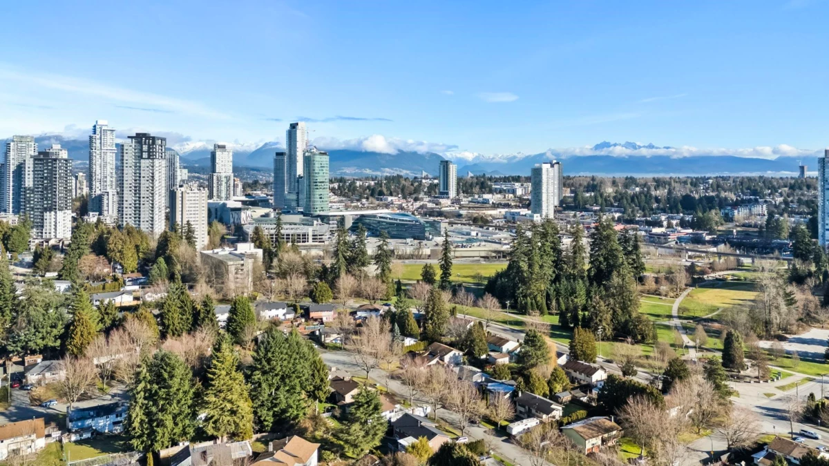 Primary Bathroom Photo of 13285 98 Avenue, Surrey, BC