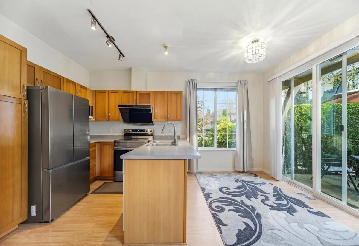 Primary Bathroom Photo of 42 8415 Cumberland Place, Burnaby, BC