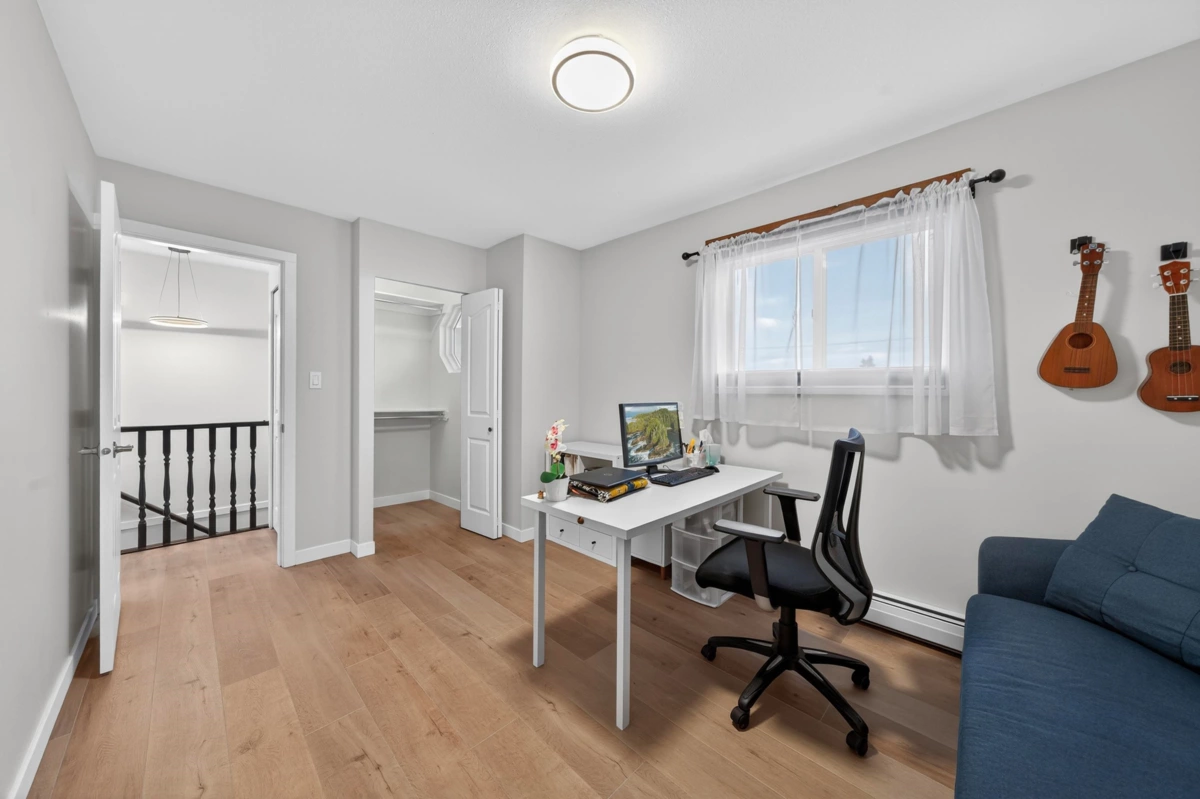 Outdoor Deck Photo of 2005 London Street, New Westminster, BC