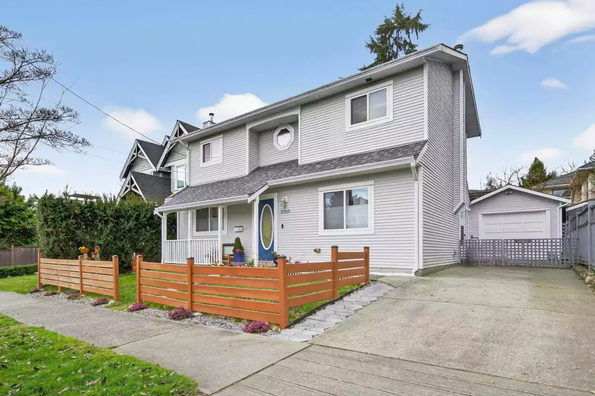 Street View Photo of 2005 London Street, New Westminster, BC