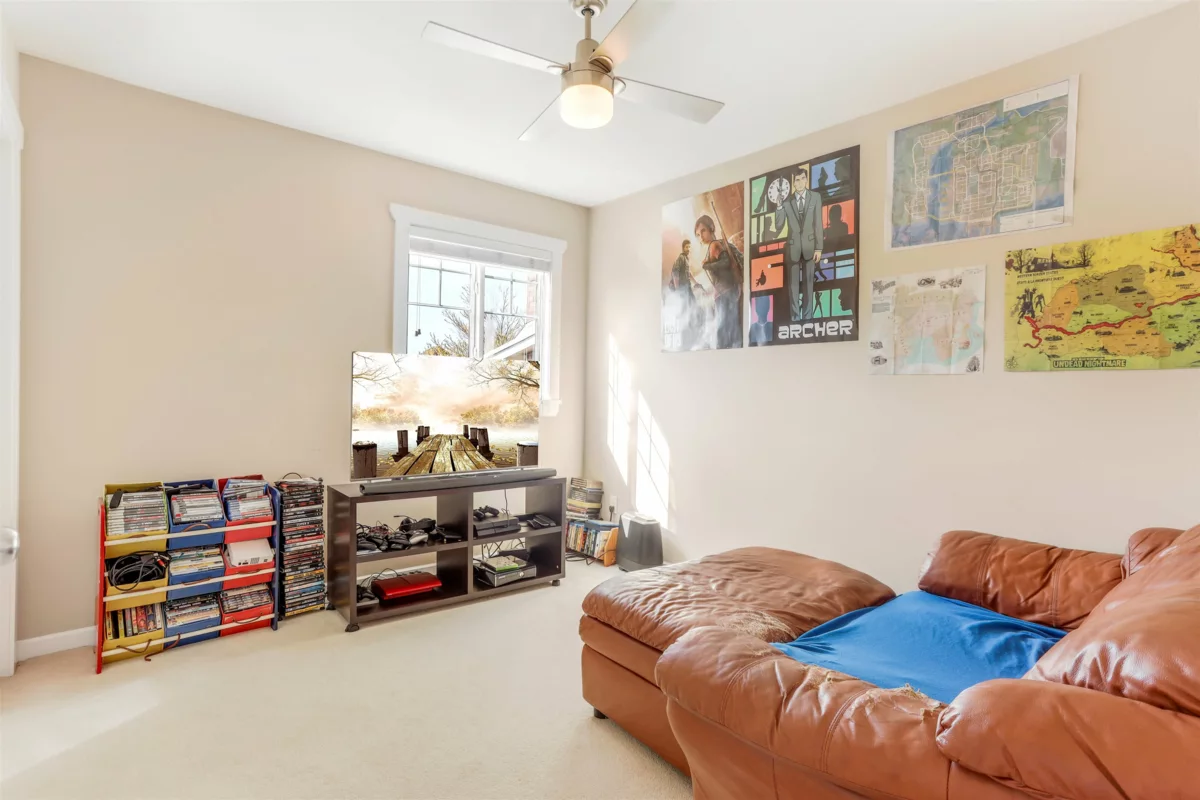 Laundry Room Photo of 4737 Dunfell Road, Richmond, BC