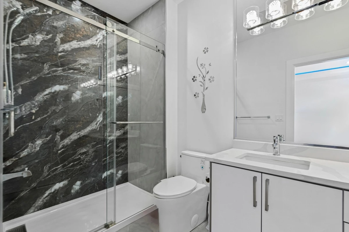 Outdoor Patio Photo of 33225 5 Avenue, Mission, BC