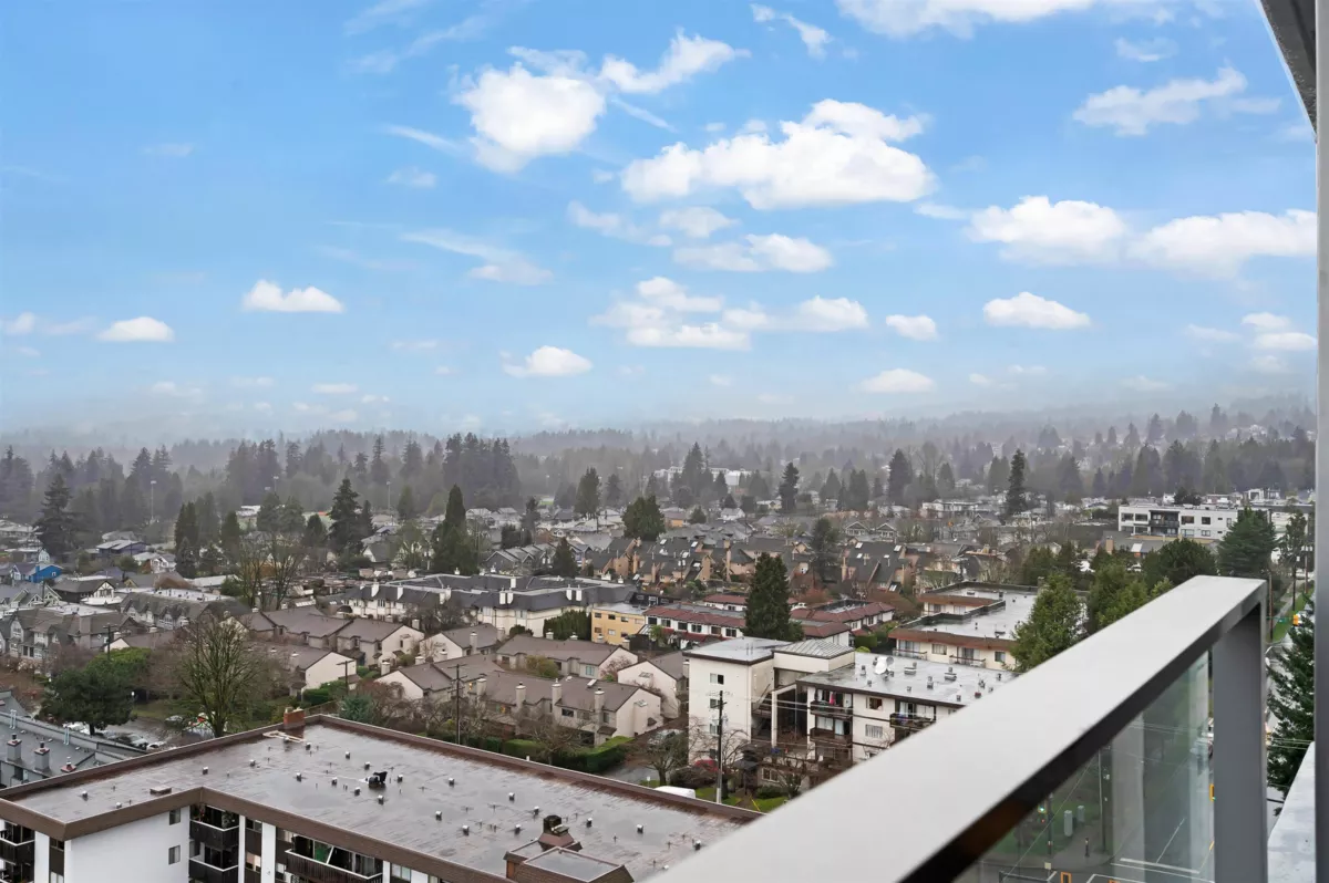 Powder Room Photo of 1304 1320 Chesterfield Avenue, North Vancouver, BC