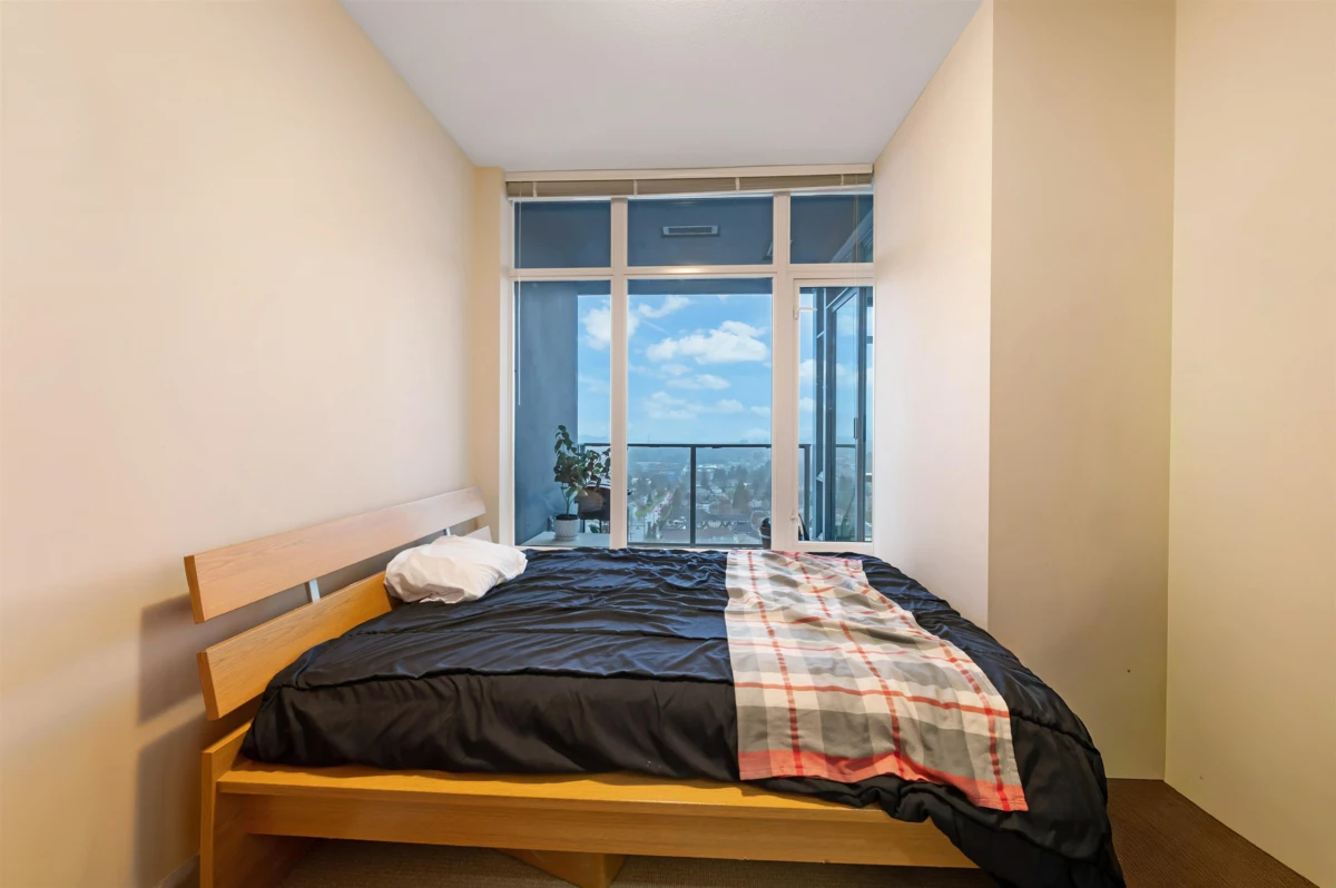 Primary Bedroom Photo of 1304 1320 Chesterfield Avenue, North Vancouver, BC