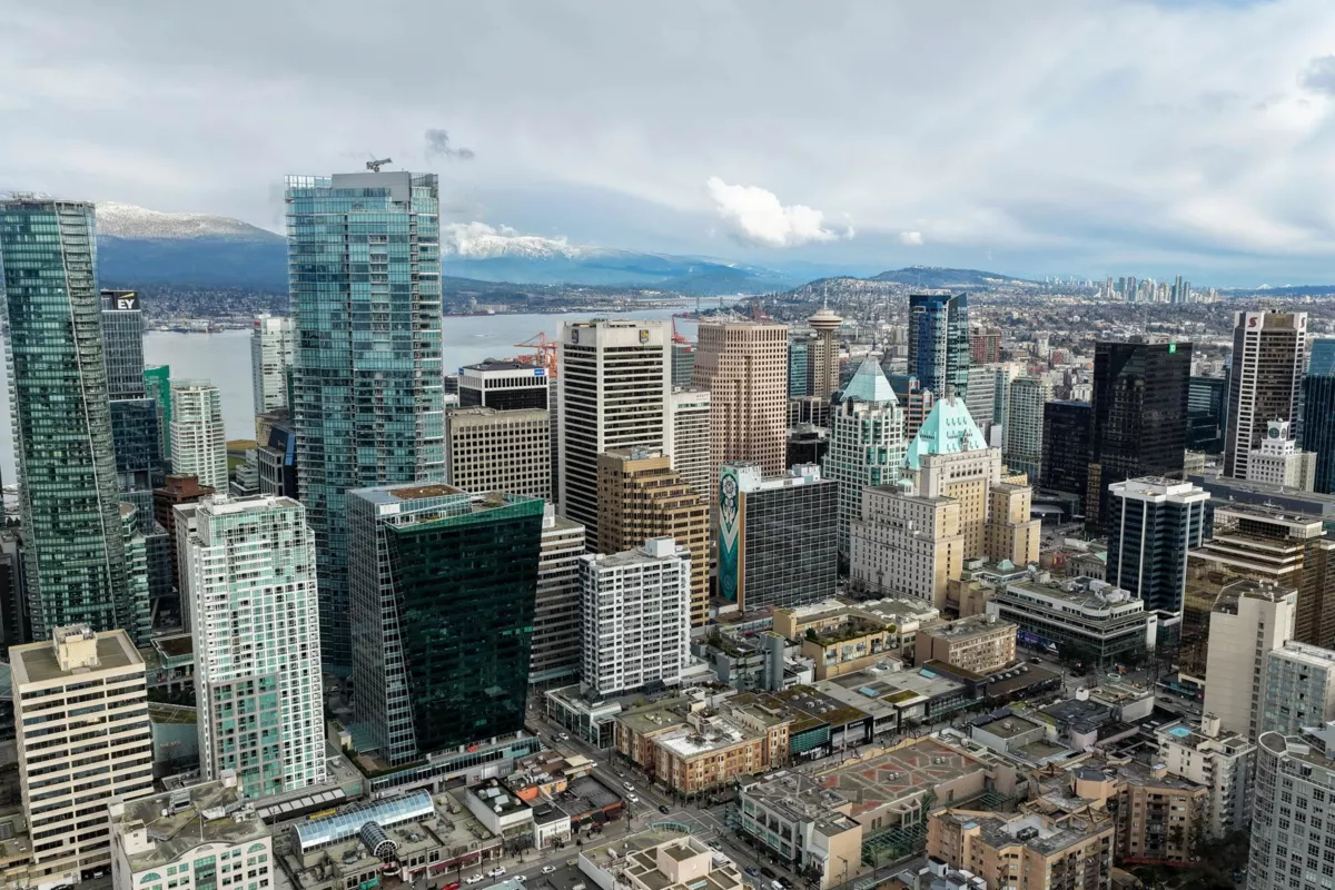 Aerial View of 1108 1060 Alberni Street, Vancouver, BC