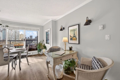 1108 1060 Alberni Street, Vancouver, BC