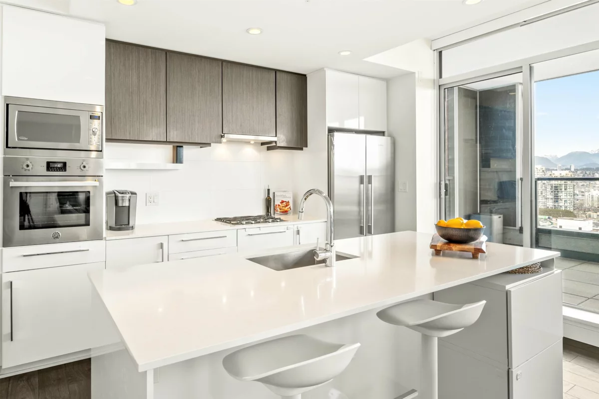 Breakfast Nook Photo of 1801 188 Agnes Street, New Westminster, BC