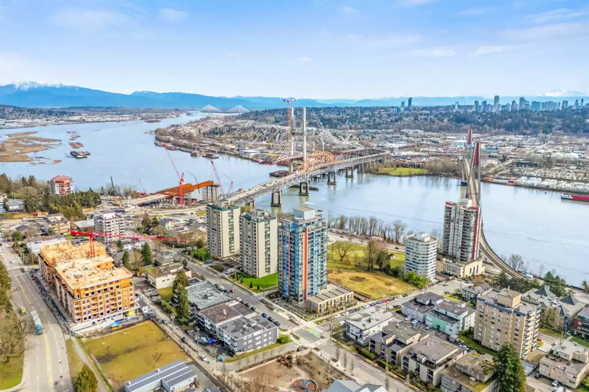 Outdoor Kitchen Photo of 1801 188 Agnes Street, New Westminster, BC