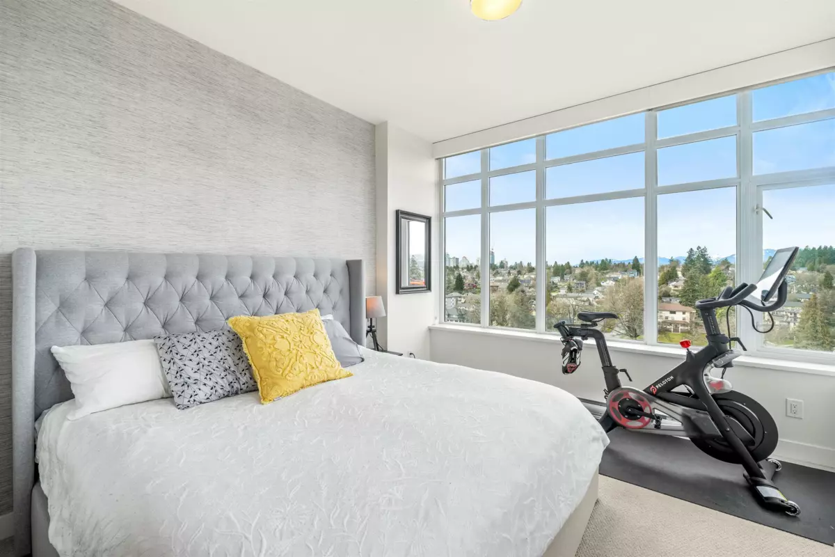 Powder Room Photo of 1801 188 Agnes Street, New Westminster, BC
