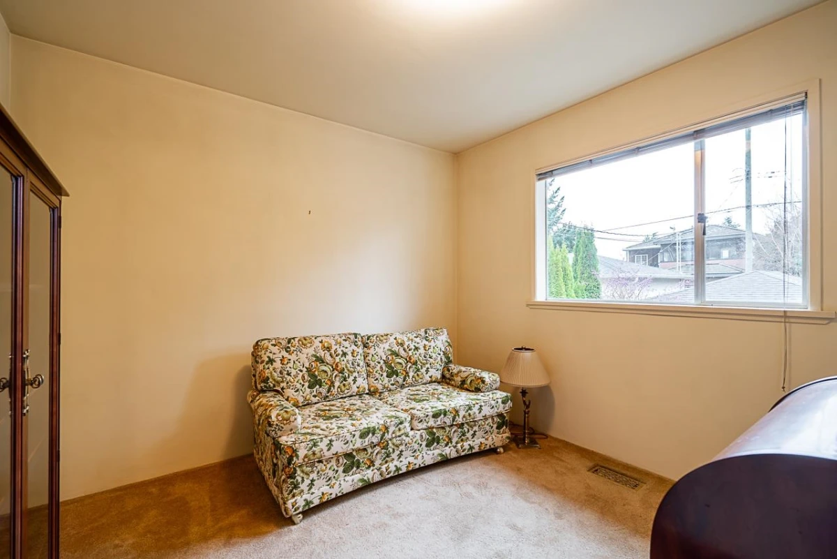 Basement Recreation Room Photo of 6779 Elwell Street, Burnaby, BC