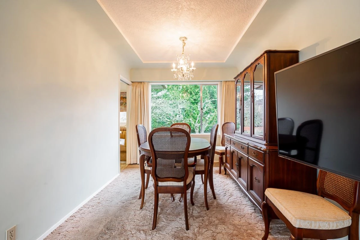 Primary Bedroom Photo of 6779 Elwell Street, Burnaby, BC