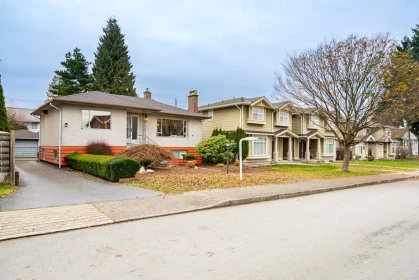 6779 Elwell Street, Burnaby, BC
