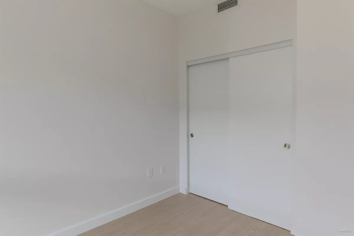 Guest Bathroom Photo of 503 5311 Cedarbridge Way, Richmond, BC