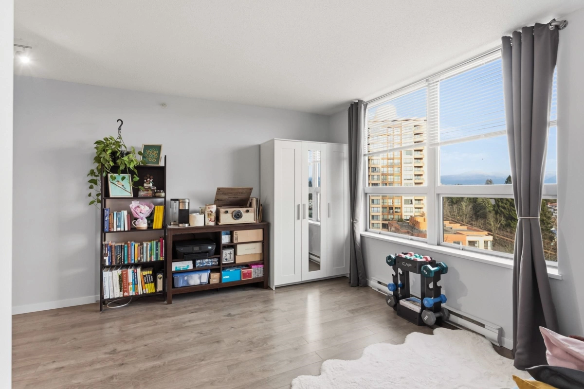 Family Room Photo of 1101 3663 Crowley Drive, Vancouver, BC